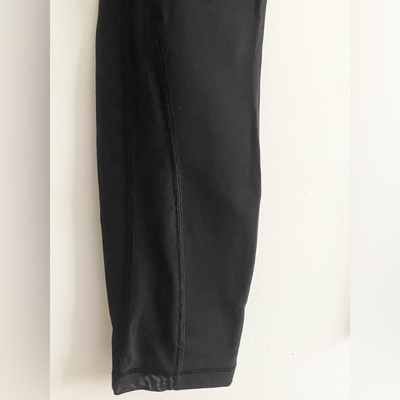 LULULEMON Black Leggings with Ankle Mesh, Size 6 - Picture 3 of 8